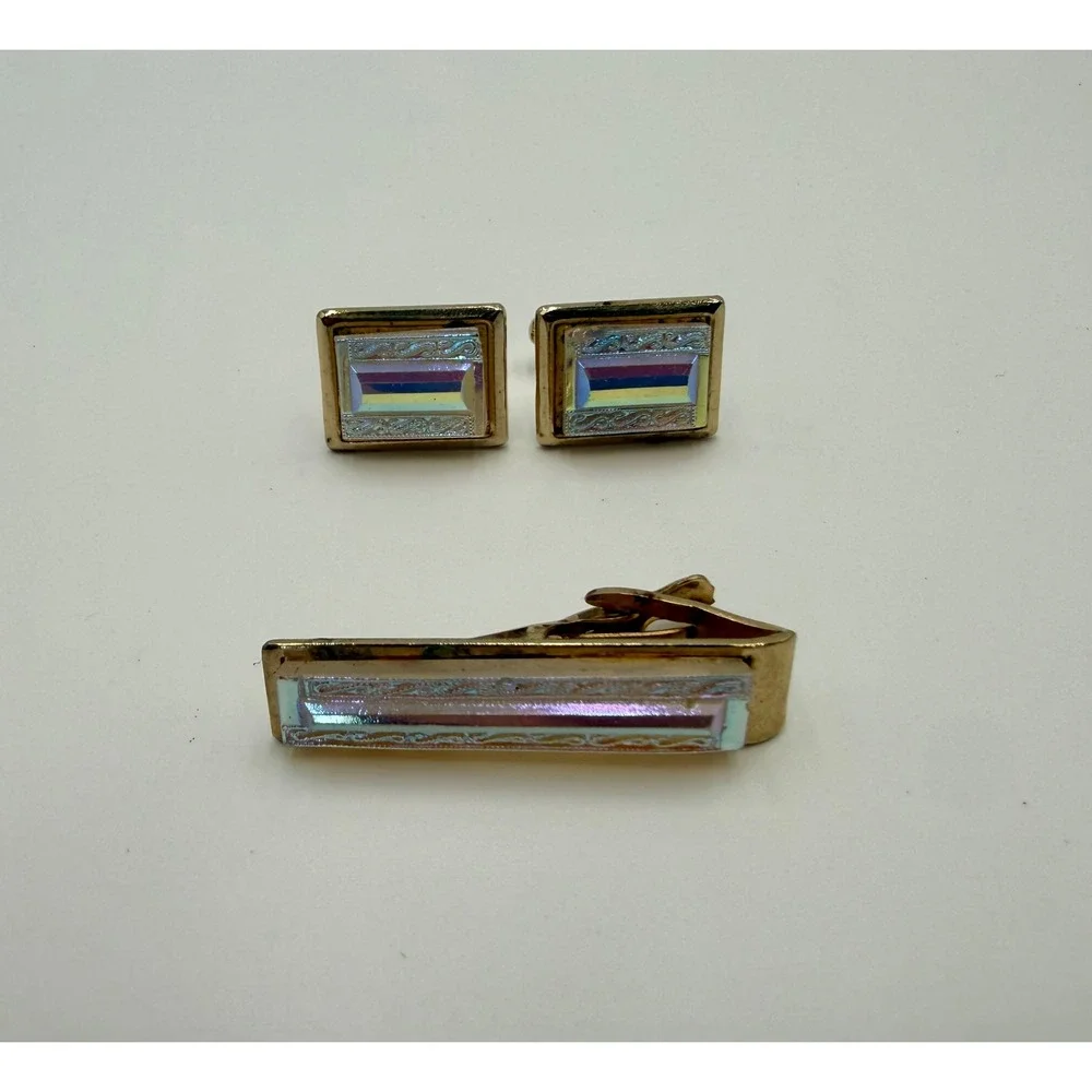 Vintage Mens Gold Tone Aurora Borealis Iridescent Cufflinks and Tie Bar Set